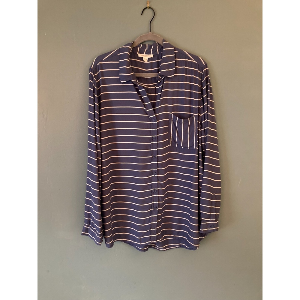Beach Lunch Lounge blue & white striped button down shirt size x-large